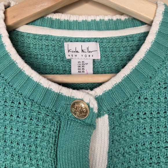 Nicole Miller Cardigan Sweater~Gold Buttons Women Size XS Green Knit Classic - Picture 4 of 13